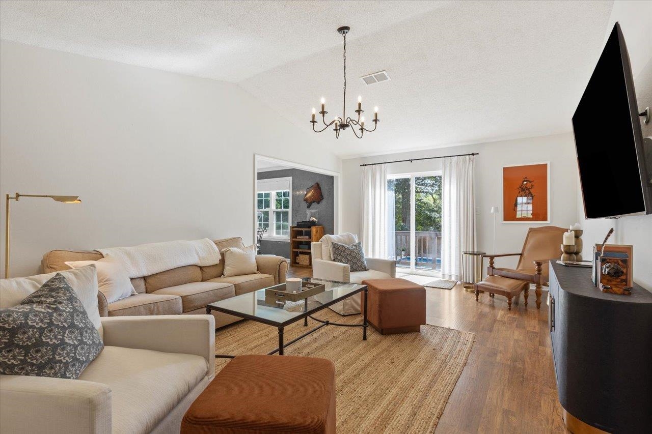2923 Whirlaway Trail