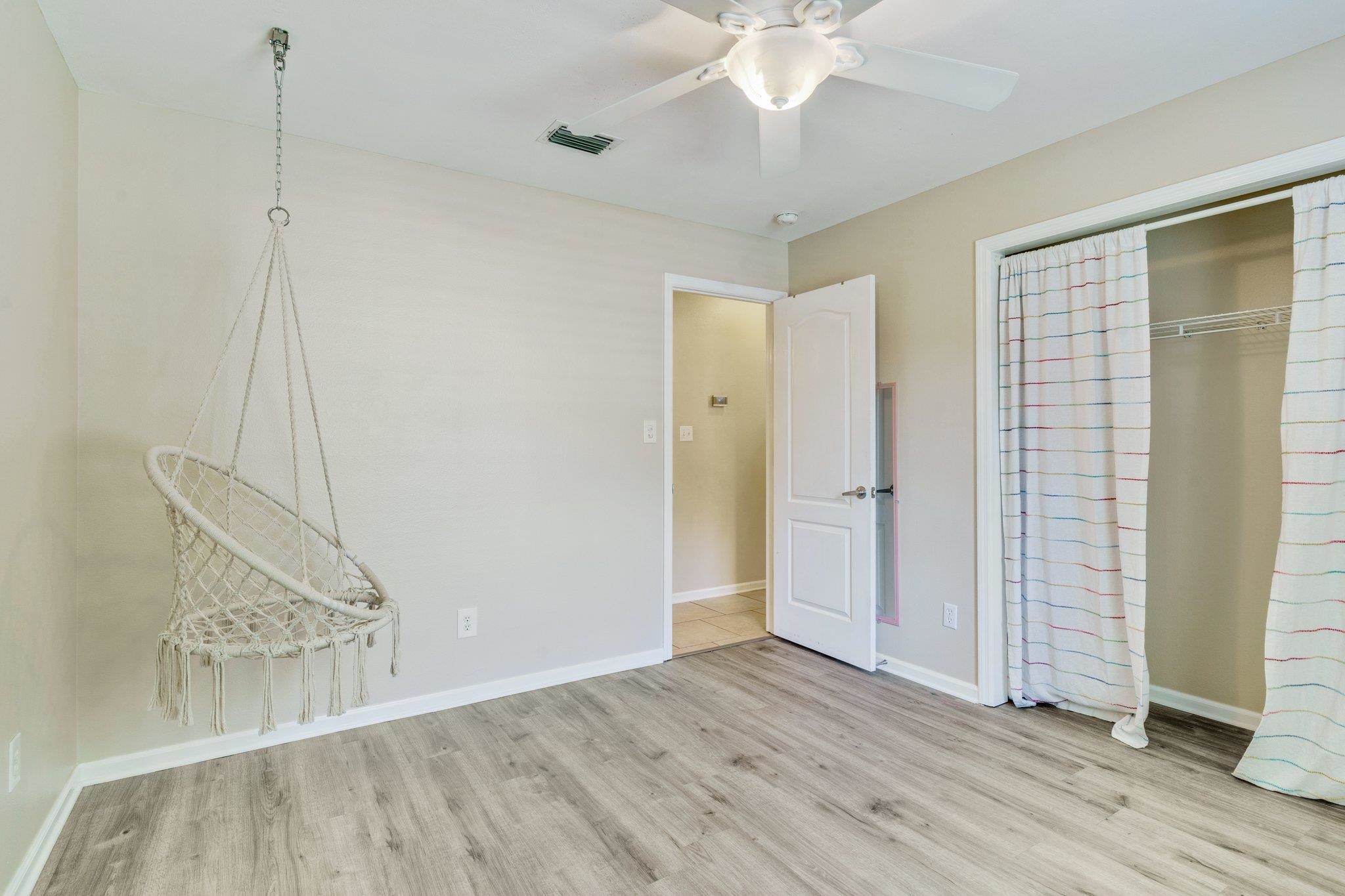 3794 Mitzi Way