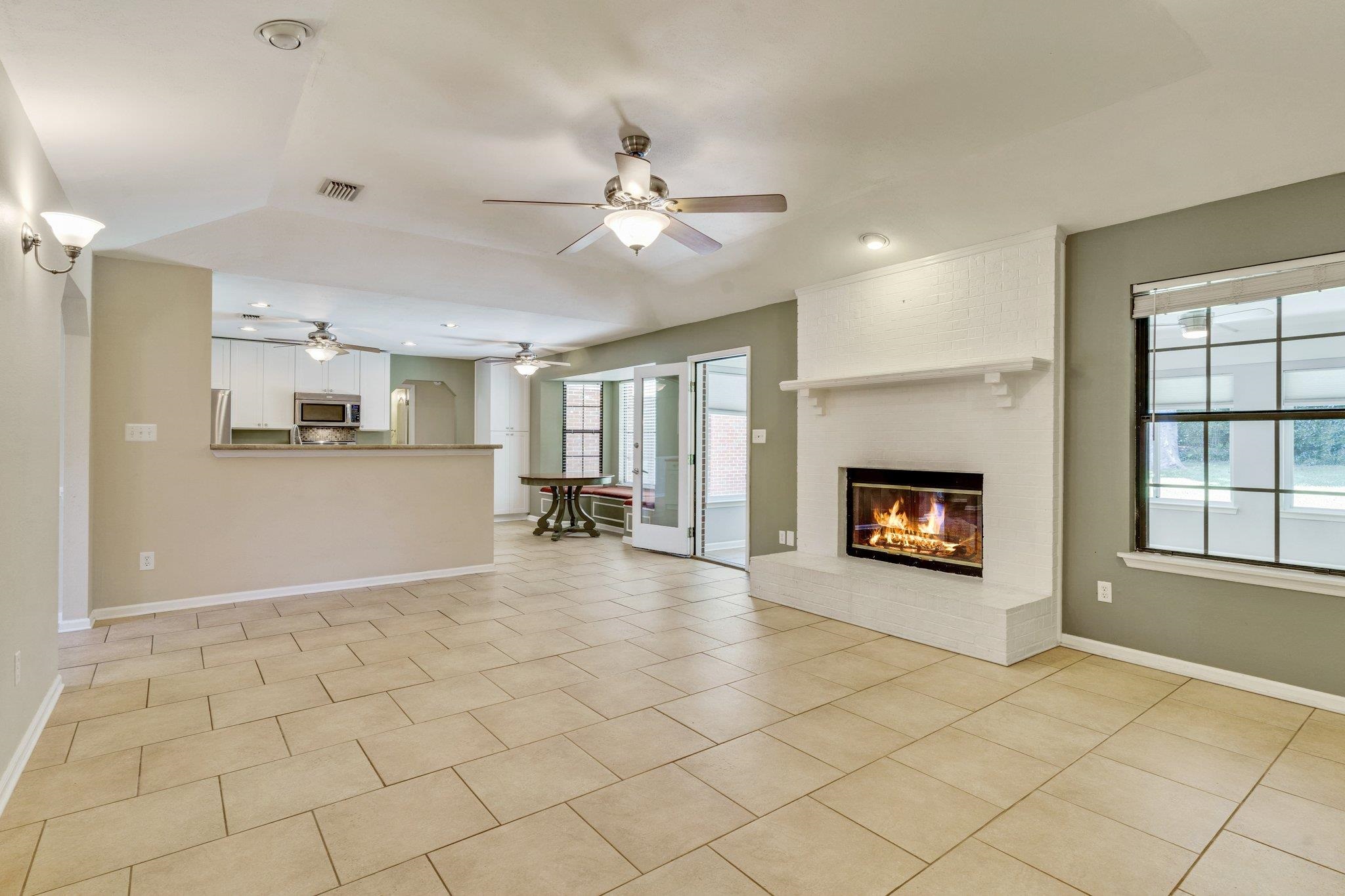 3794 Mitzi Way