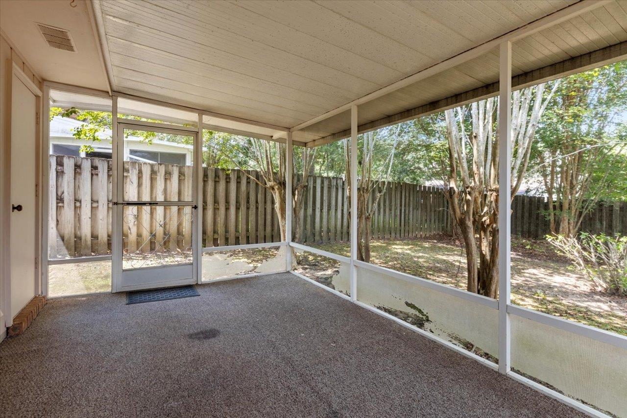 468 High Point Lane