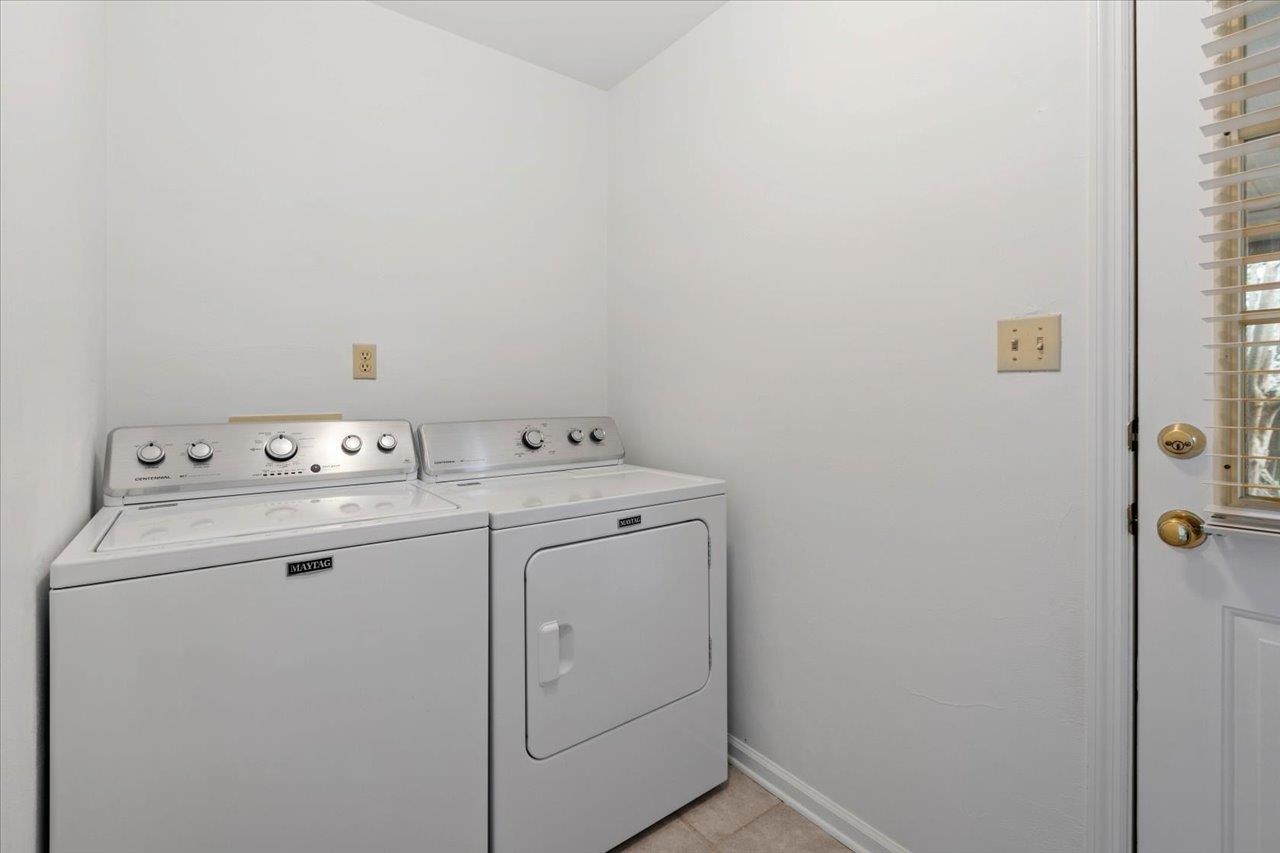 468 High Point Lane