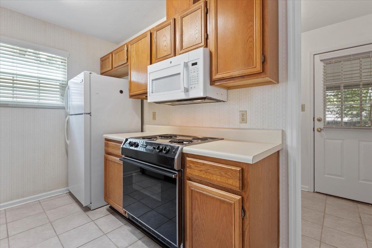 468 High Point Lane