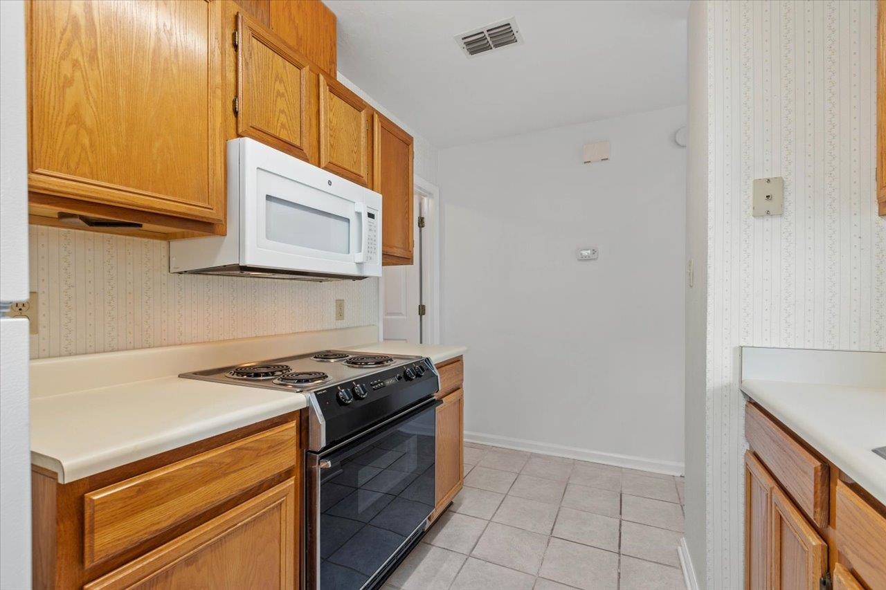 468 High Point Lane