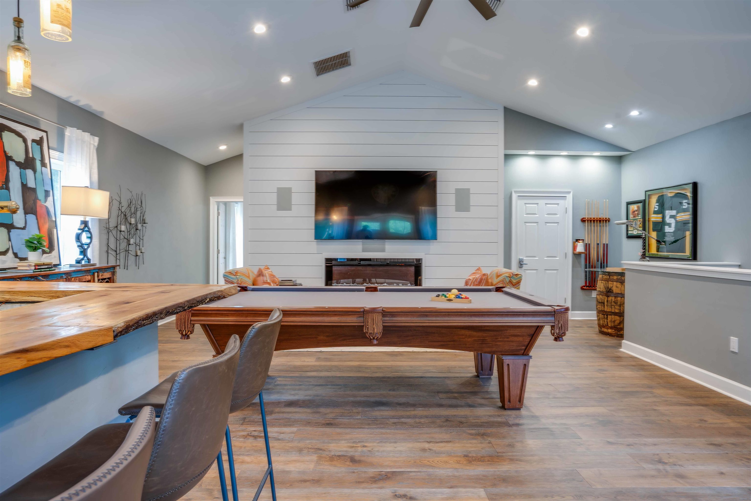 5329 Pembridge Place