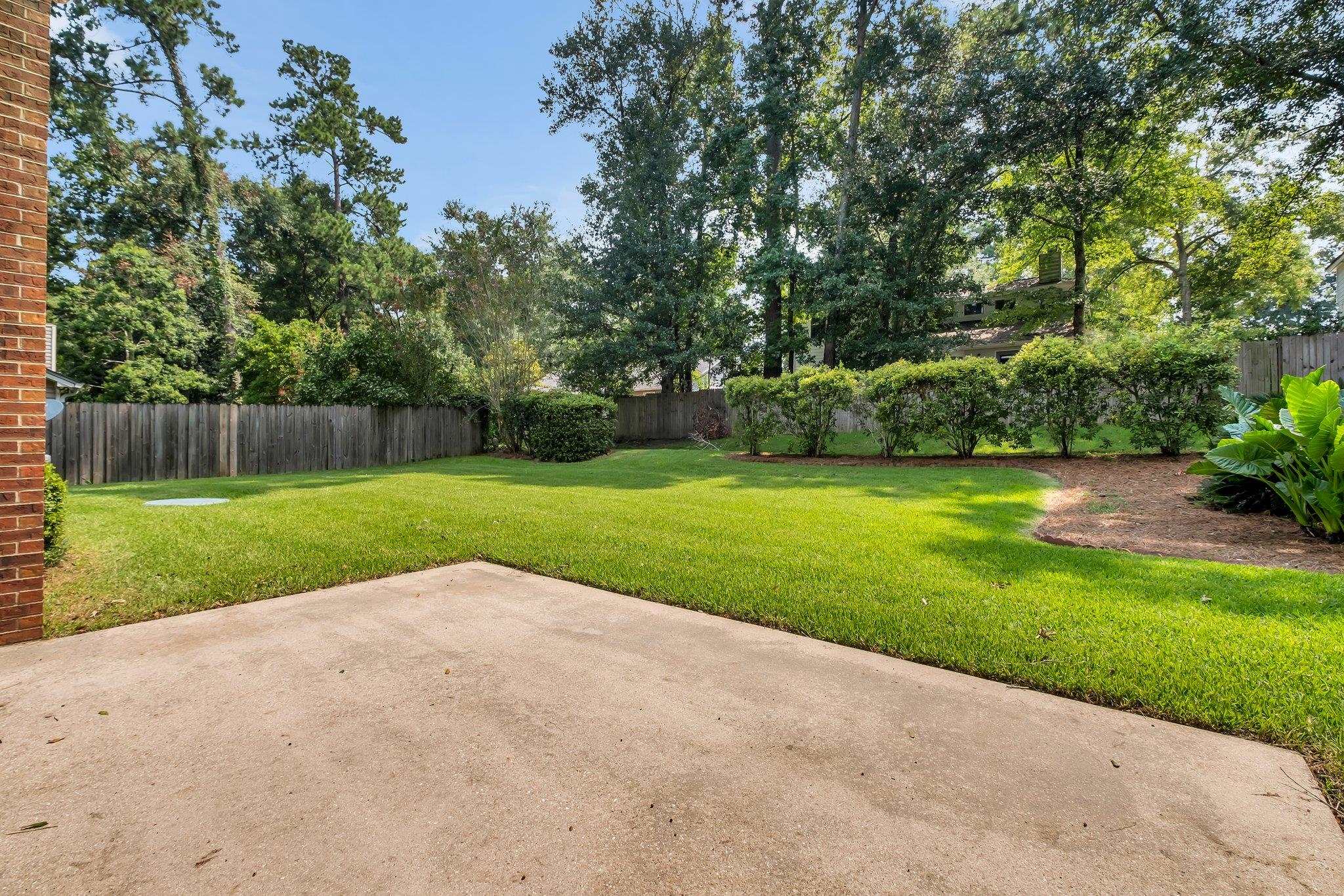 8725 Minnow Creek Drive