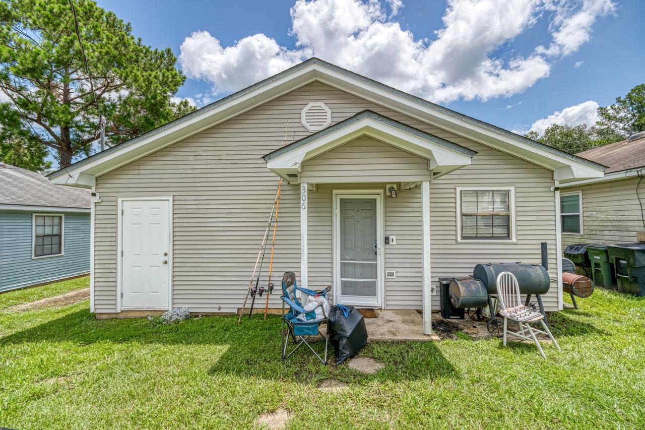 306 Belmont Road