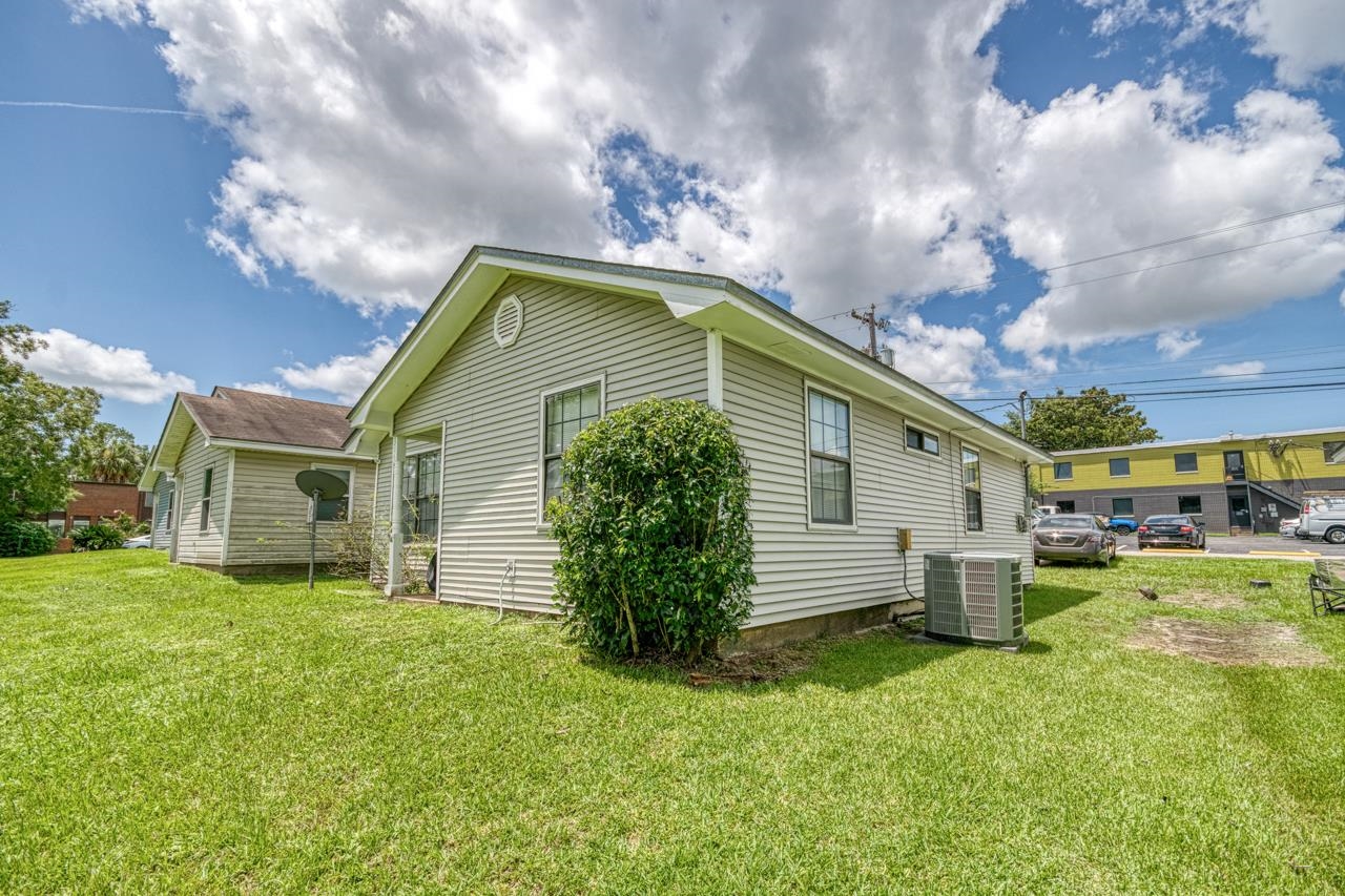 306 Belmont Road