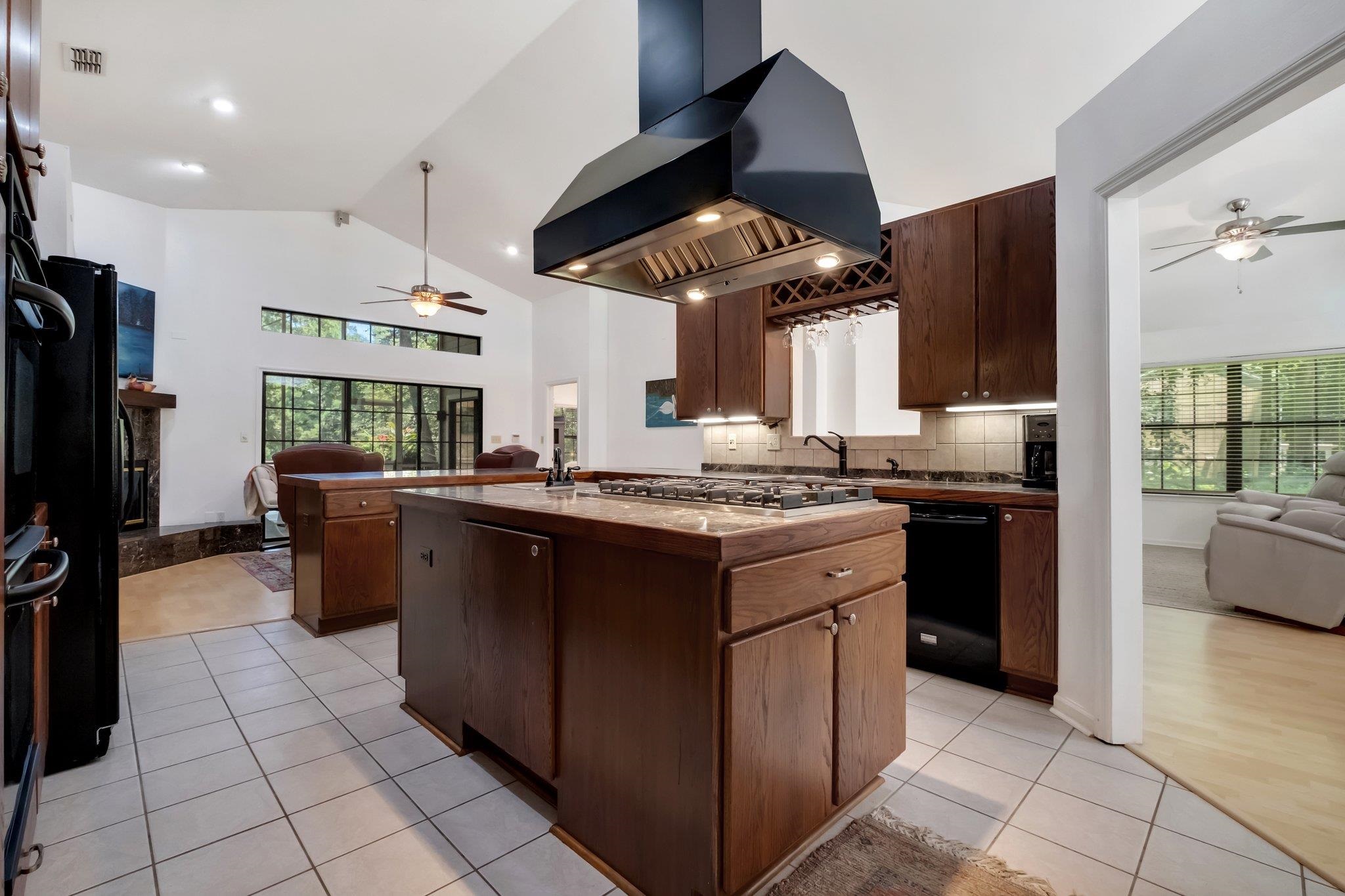 1821 Tallavana Trail