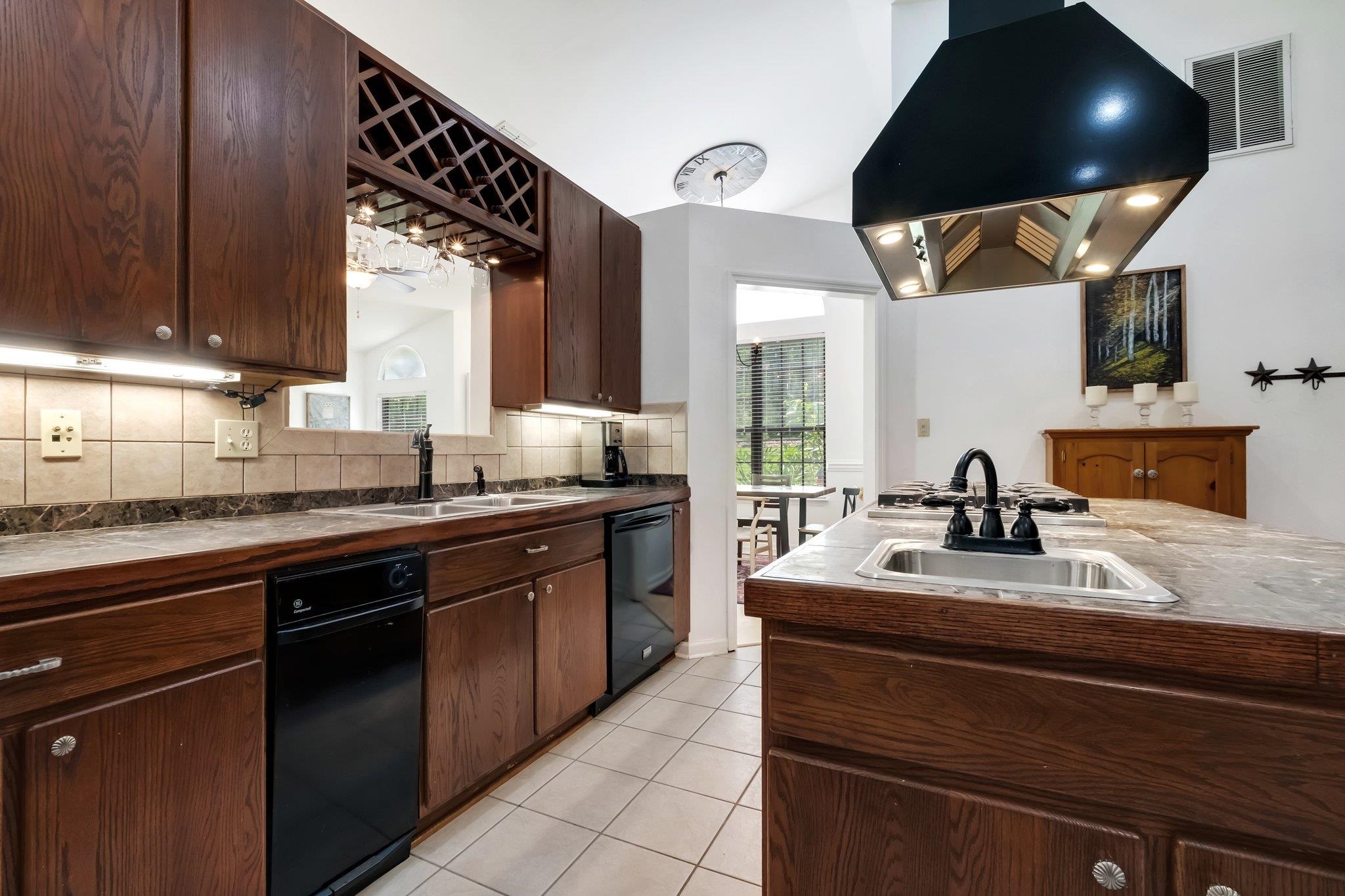 1821 Tallavana Trail