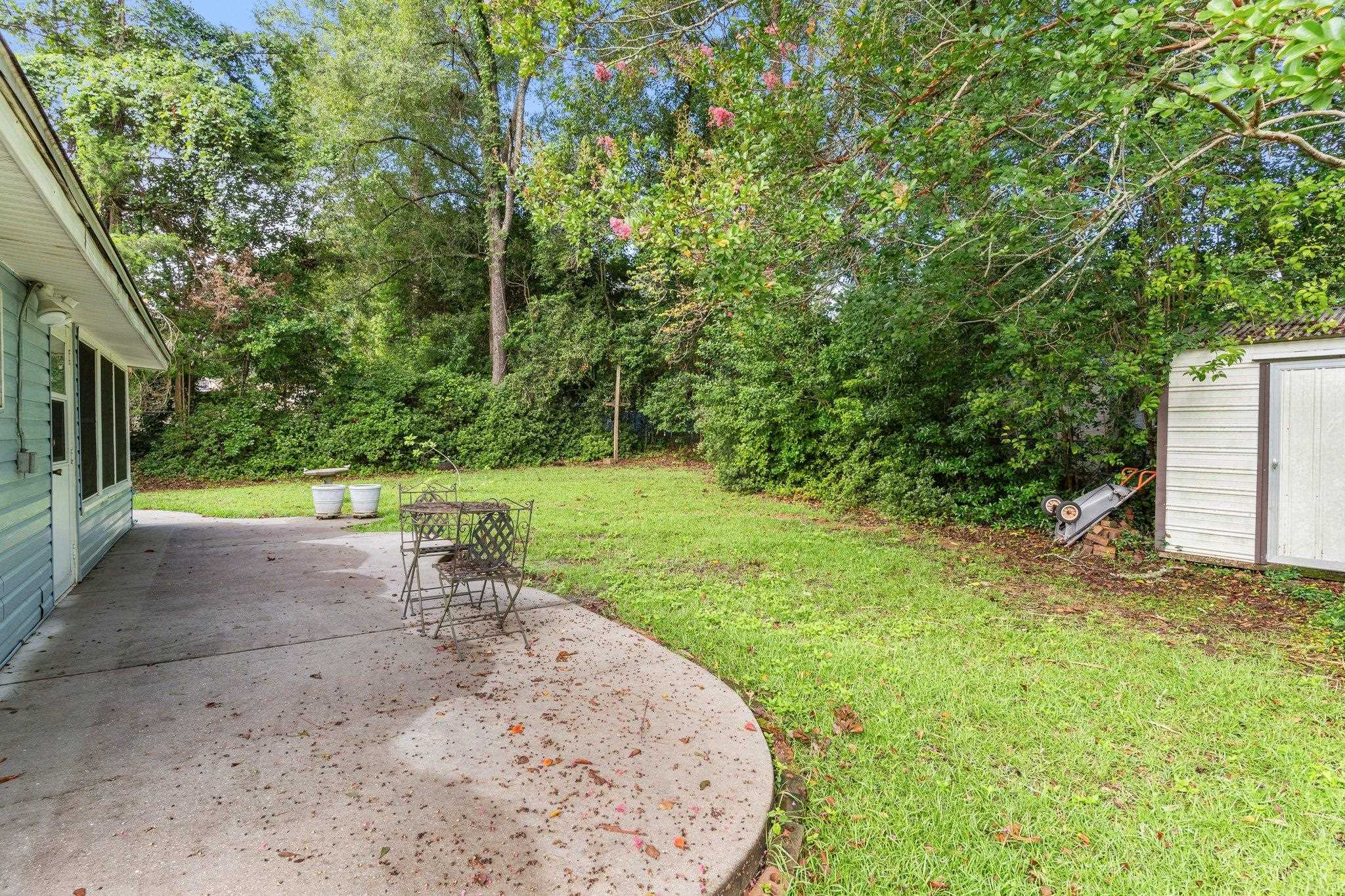 1120 Nandina Court