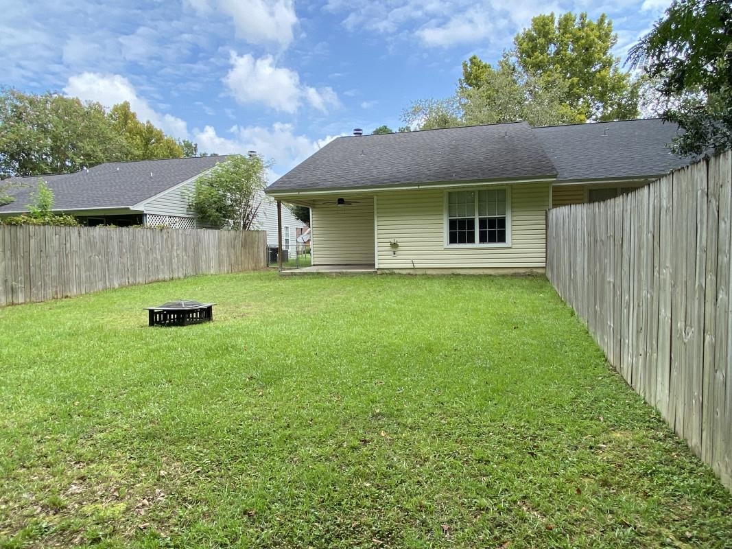 2415 Ian Drive
