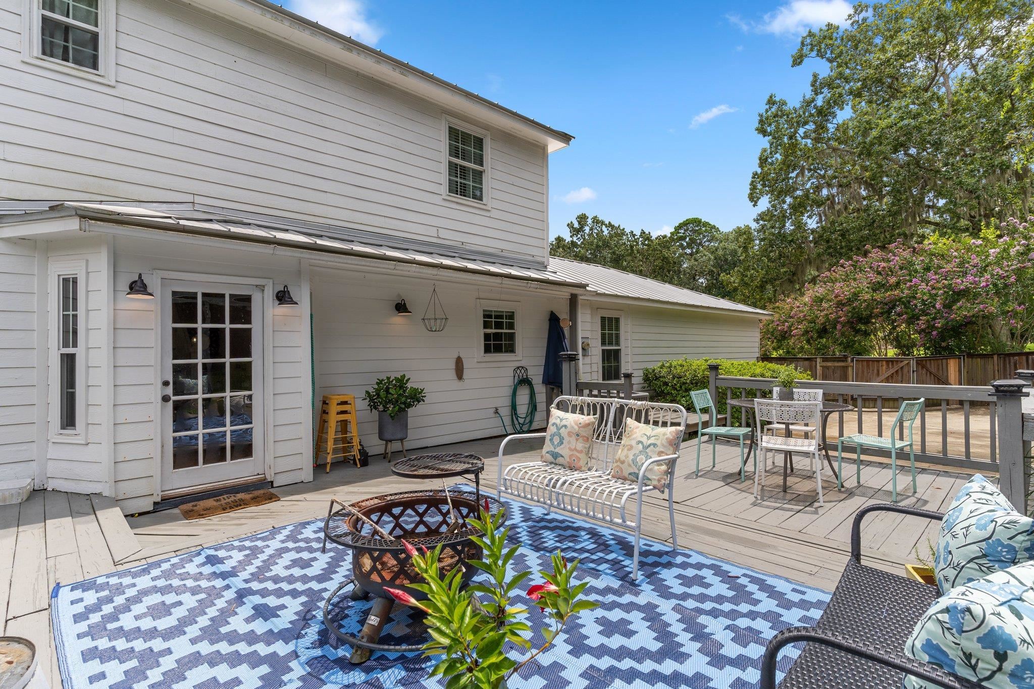 3074 Fermanagh Drive