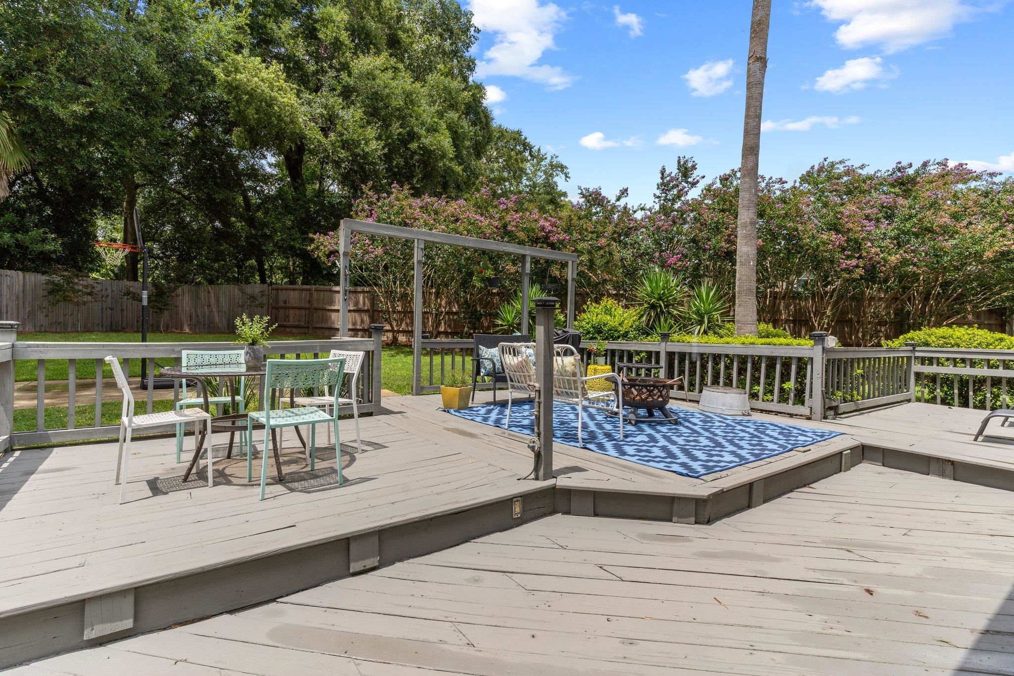 3074 Fermanagh Drive