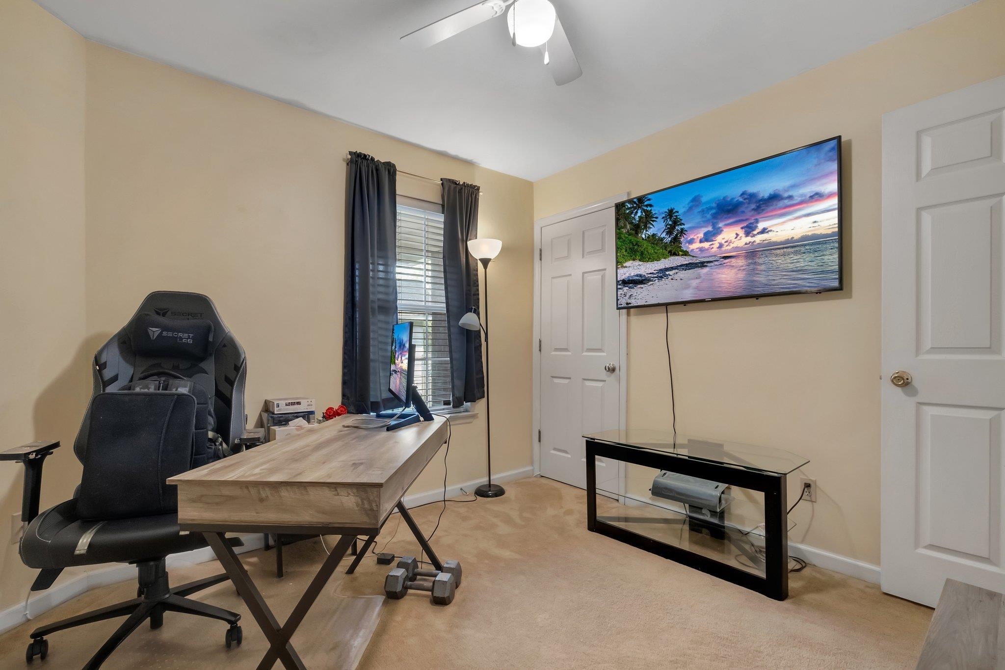 2587 Yarmouth Lane
