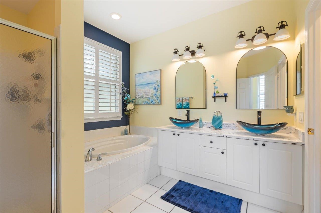 3771 GREYFIELD Drive
