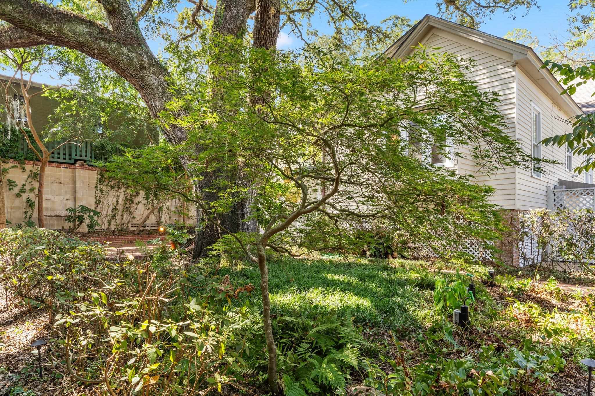 507 E Call Street