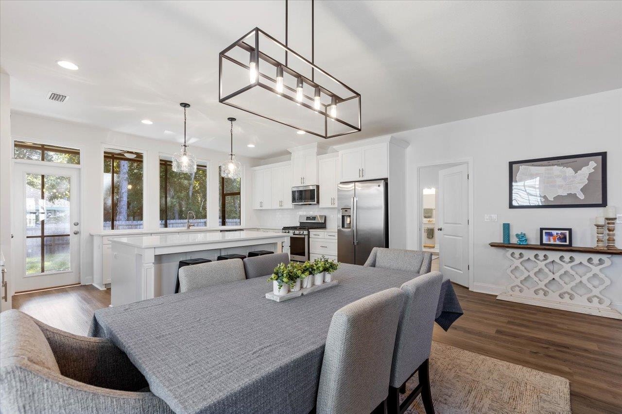 8763 Greenridge Lane