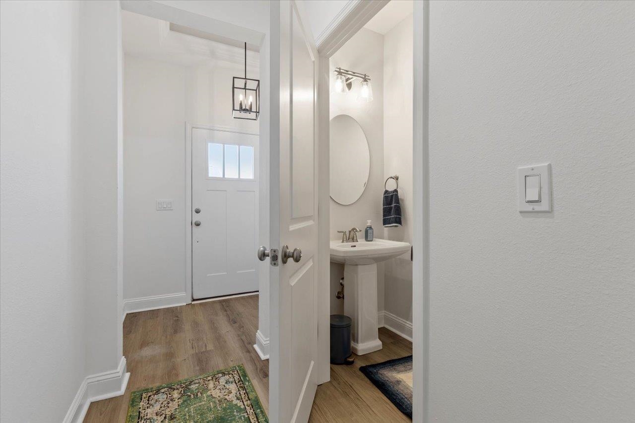 8763 Greenridge Lane