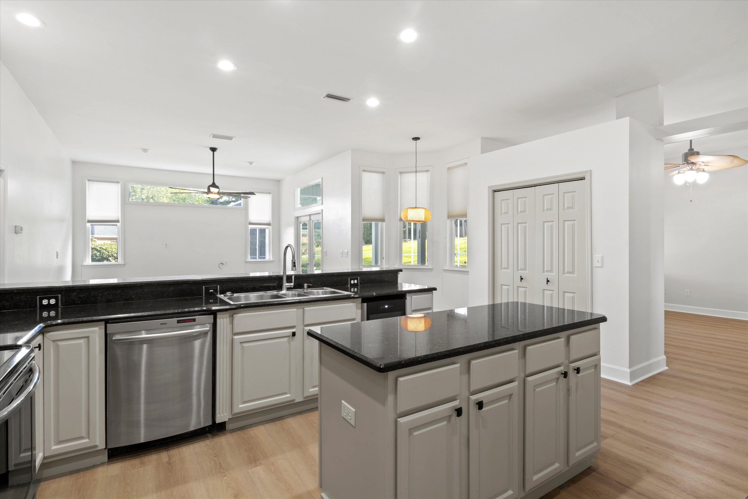 4507 Rangewood Drive