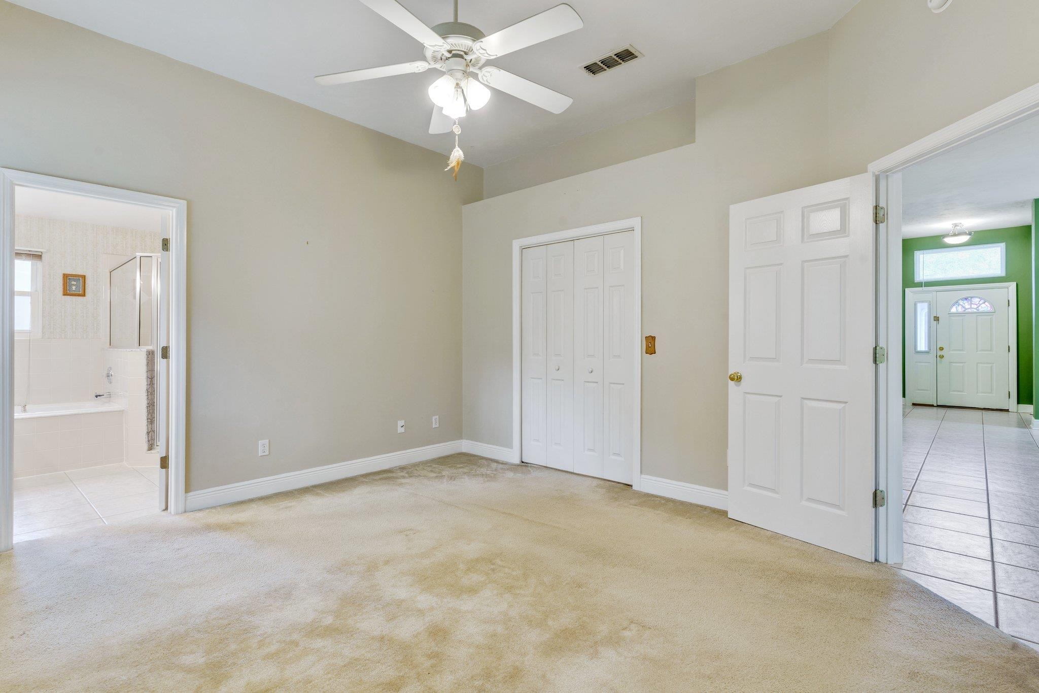 1535 Applewood Way