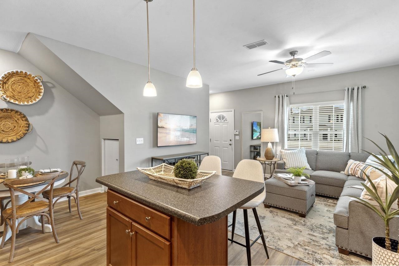 2254 Del Carmel Way Unit: 1702