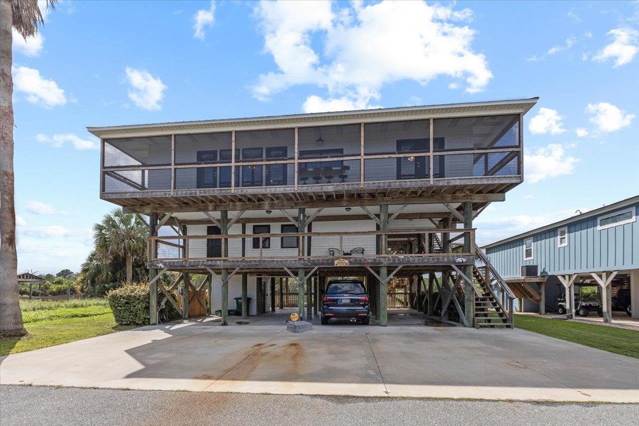 60 Southside Drive