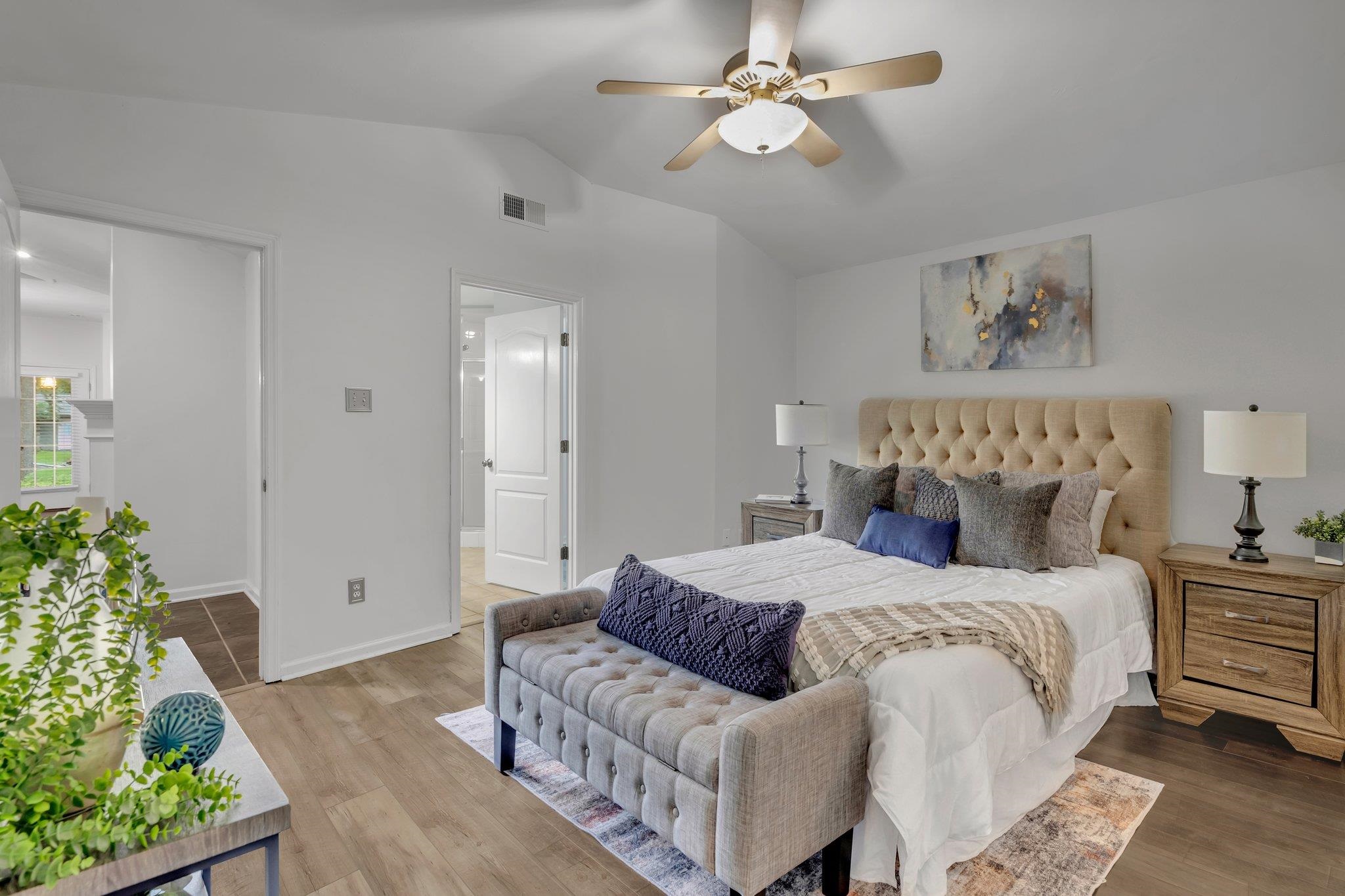 2922 Bay Shore Drive
