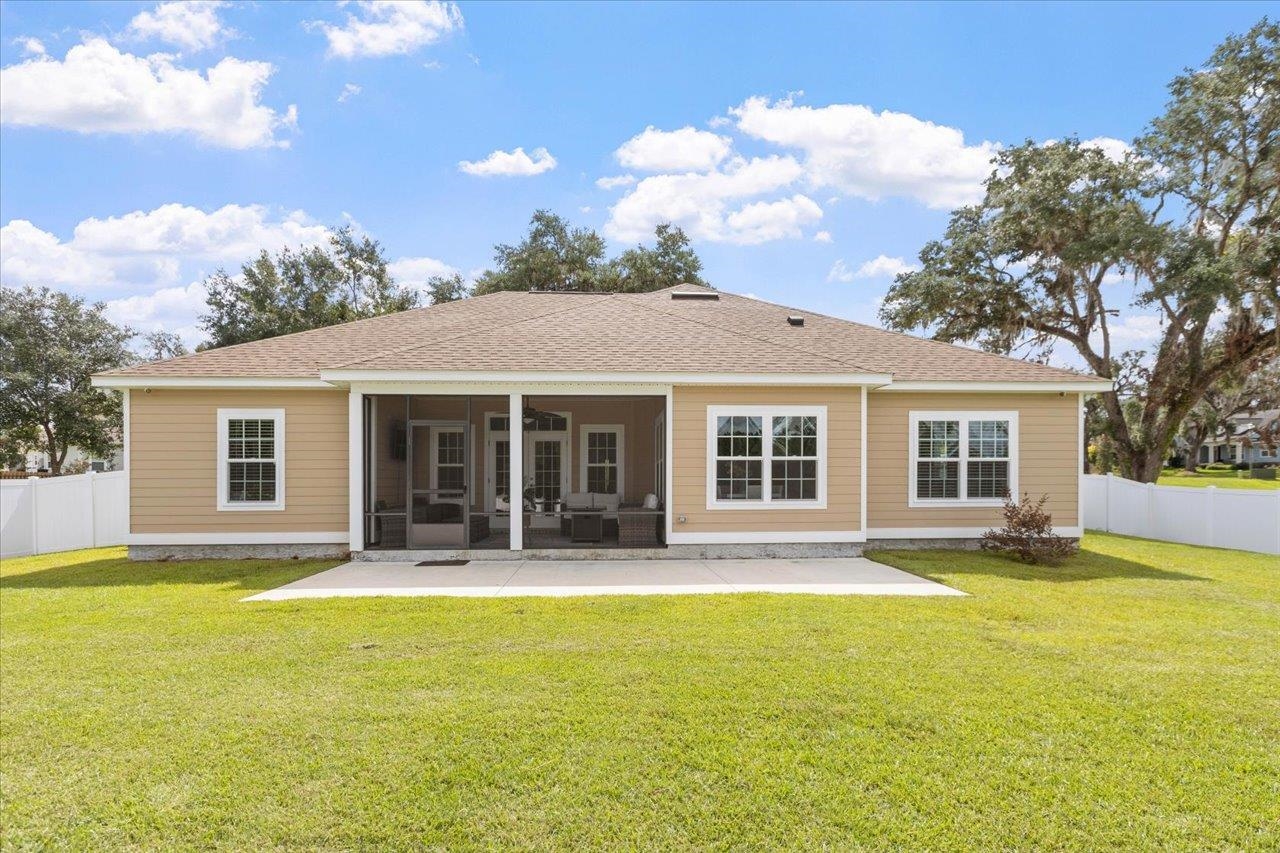 3326 Mariana Oaks Dr