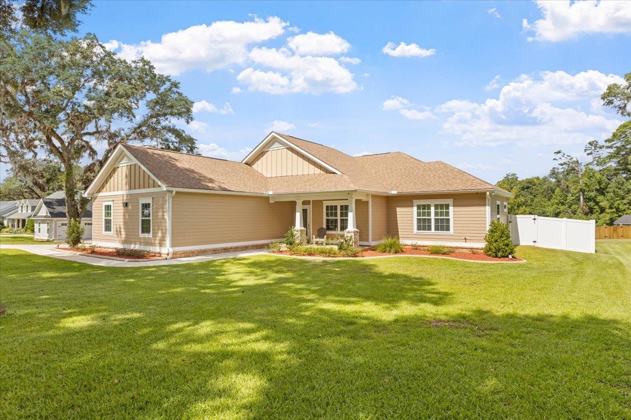 3326 Mariana Oaks Dr