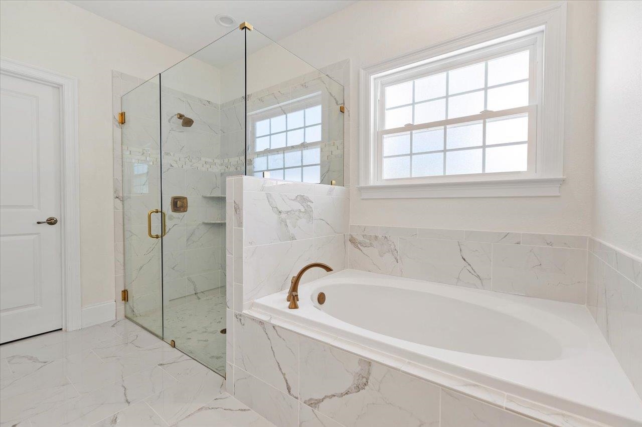 3326 Mariana Oaks Dr