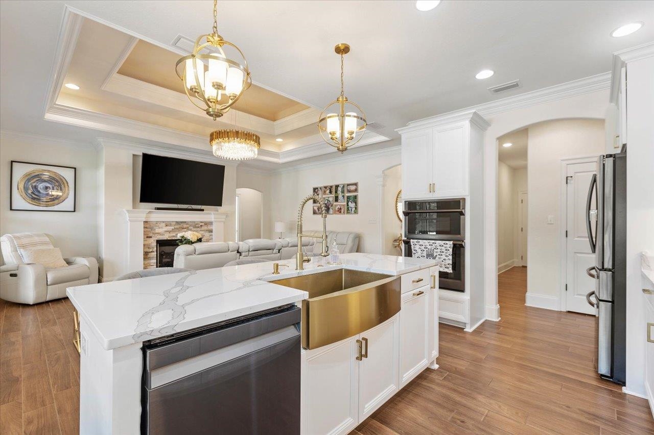 3326 Mariana Oaks Dr