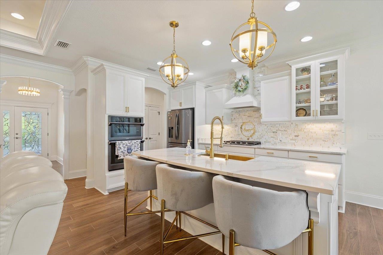 3326 Mariana Oaks Dr