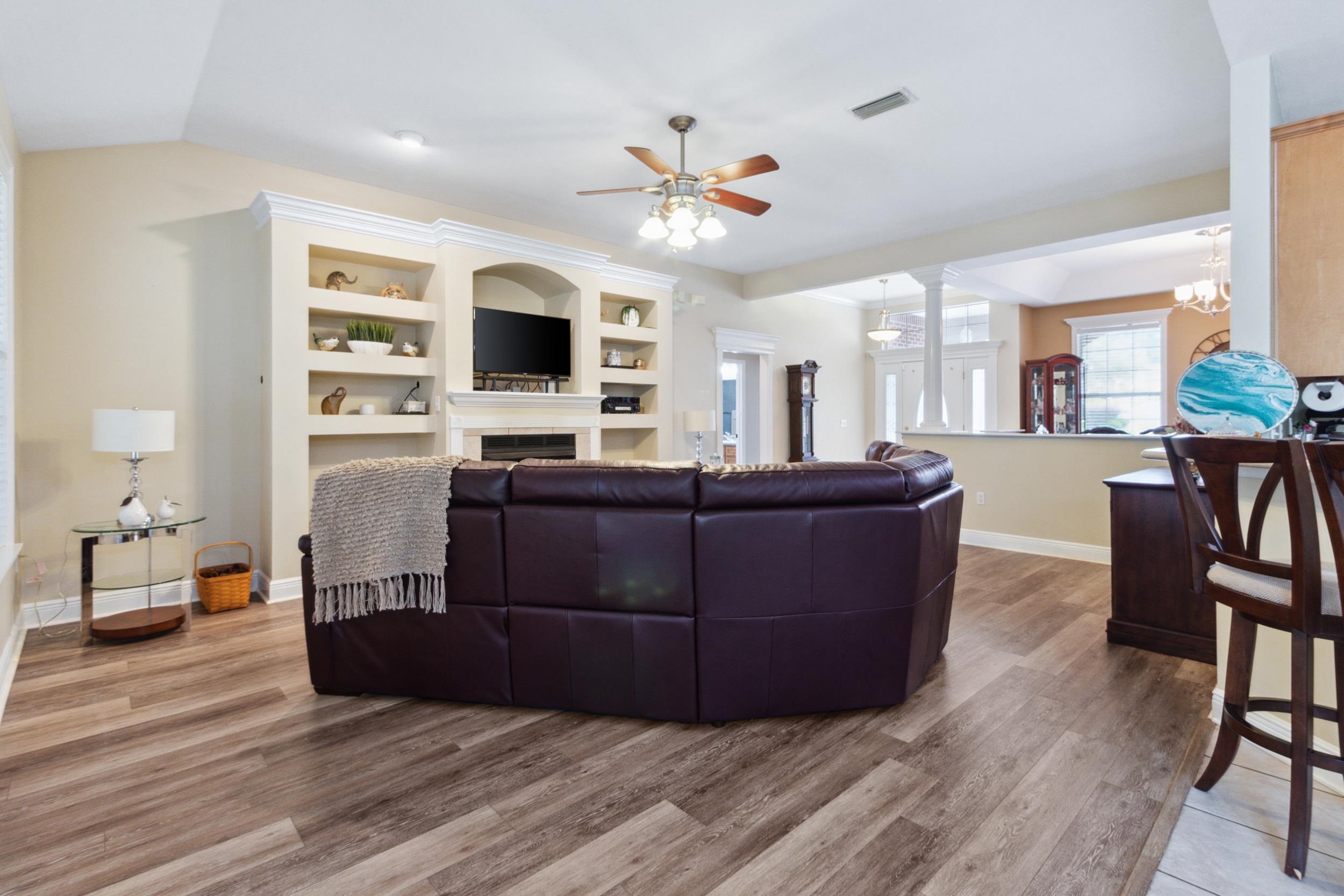 5707 Sioux Drive