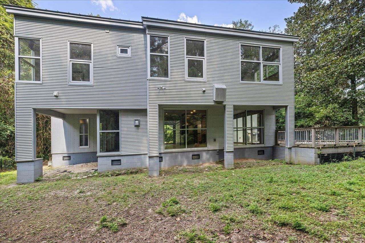 1005 Waverly Drive
