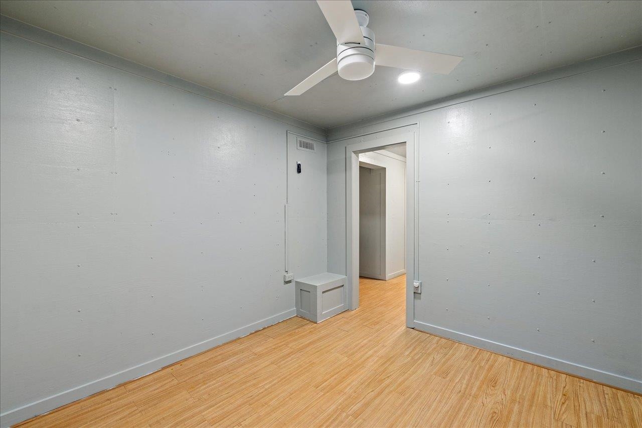 1005 Waverly Drive