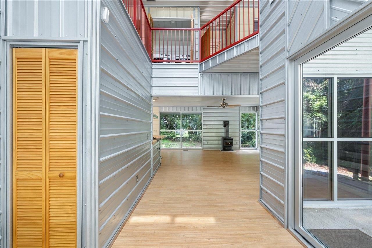 1005 Waverly Drive