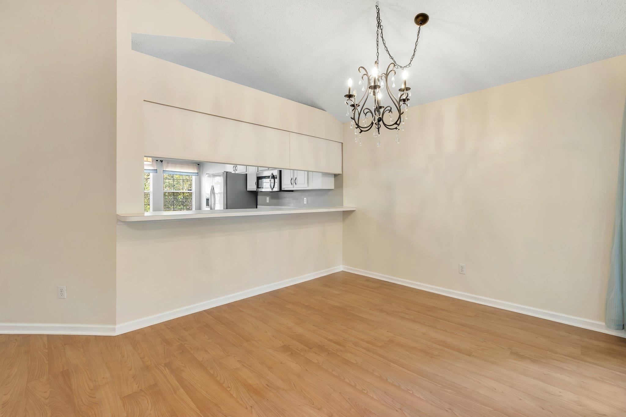 2025 Ascot Way
