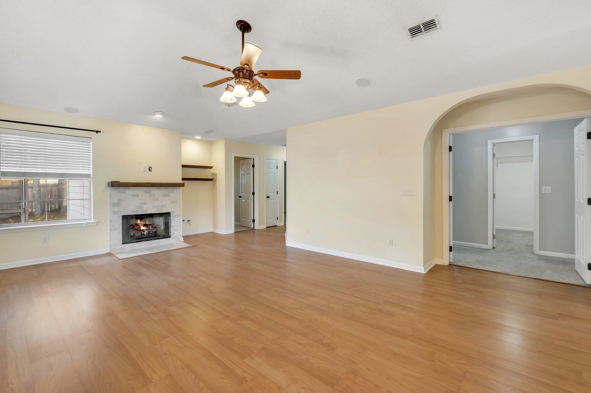 2025 Ascot Way