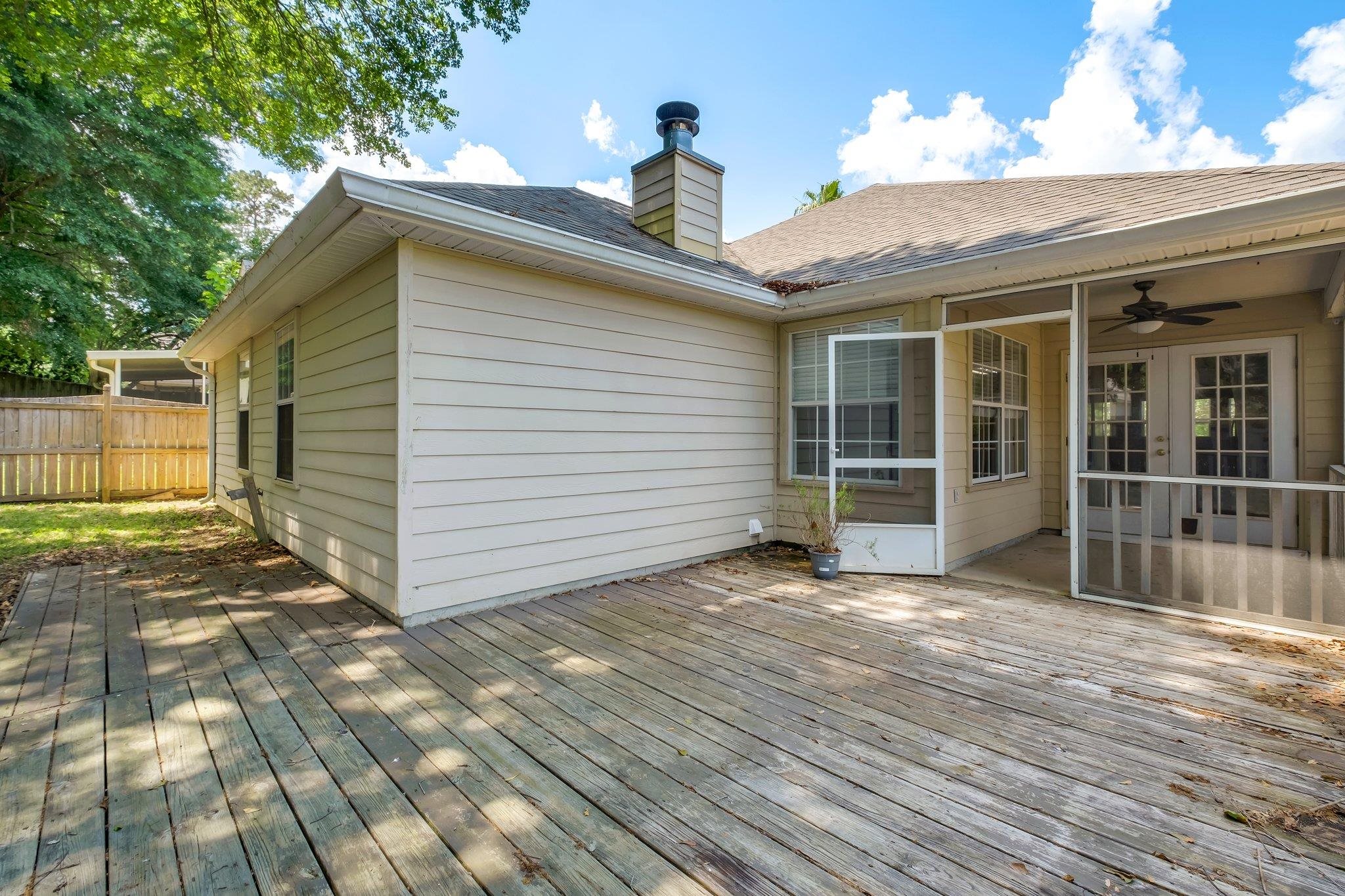 2025 Ascot Way