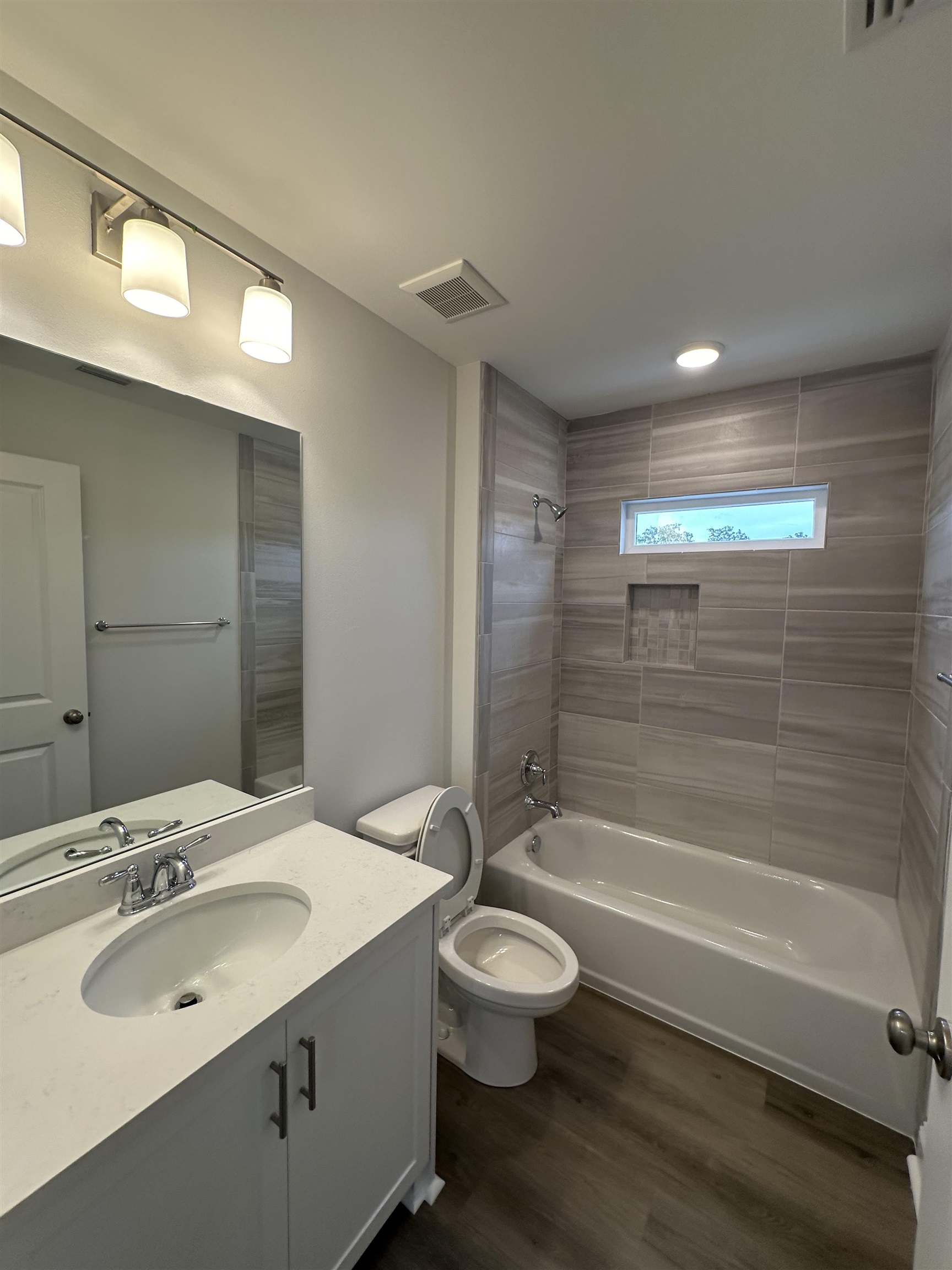 5650 Native Oak Drive