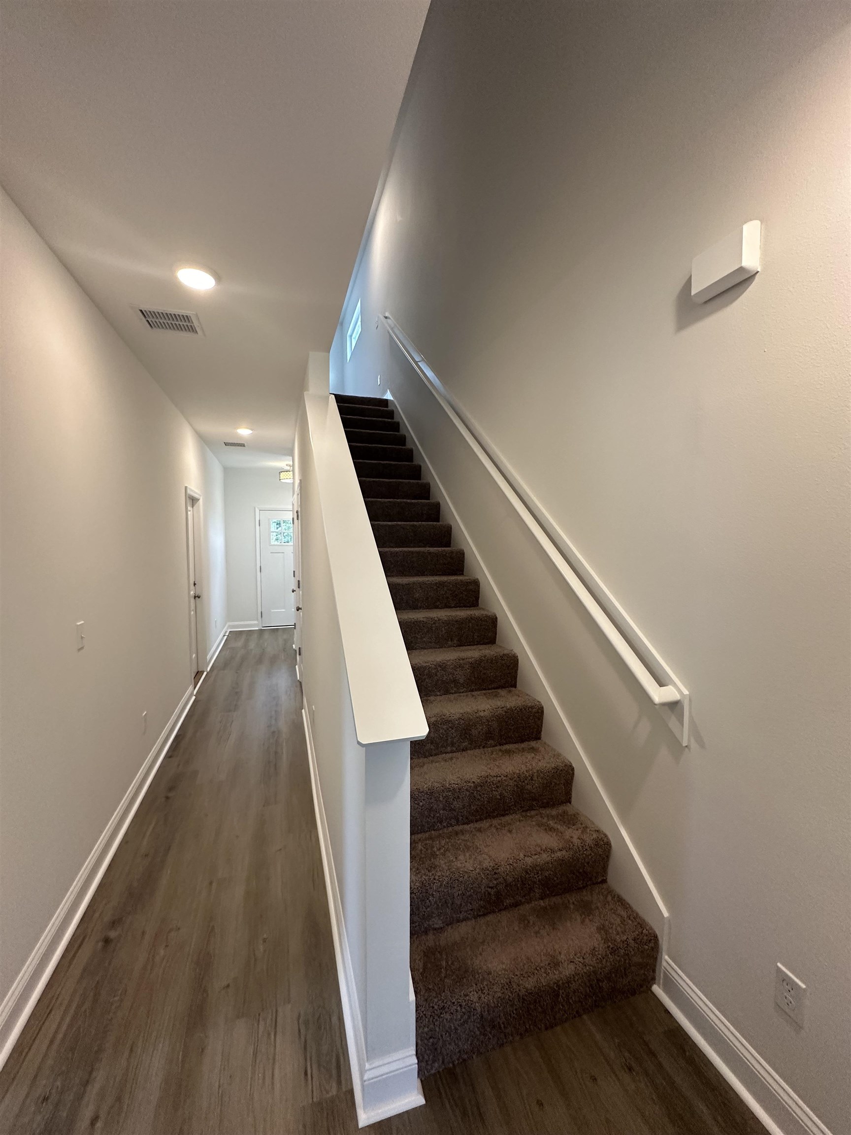 5650 Native Oak Drive