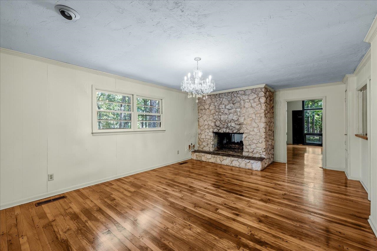 7916 Skipper Lane