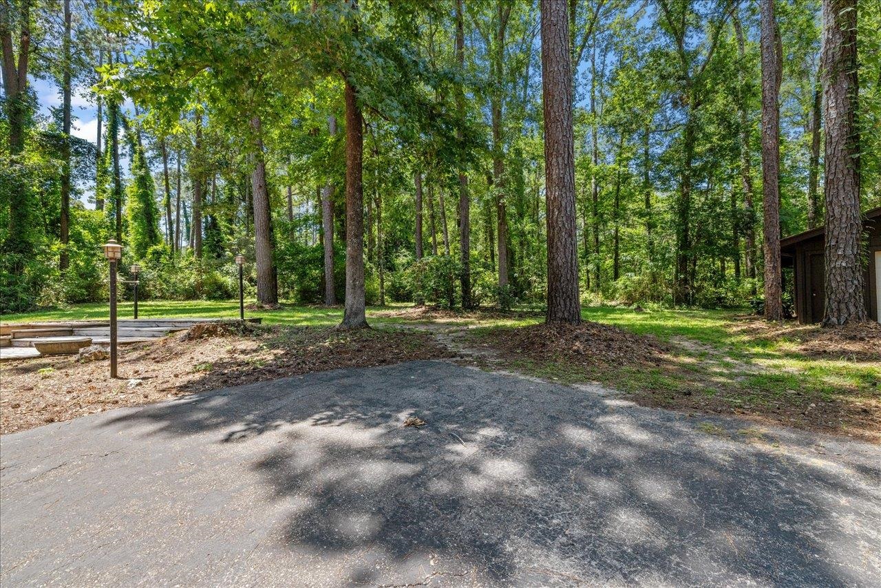7916 Skipper Lane
