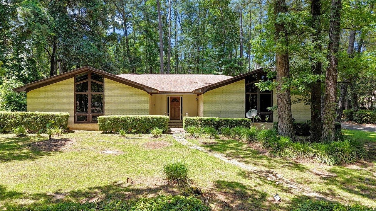7916 Skipper Lane