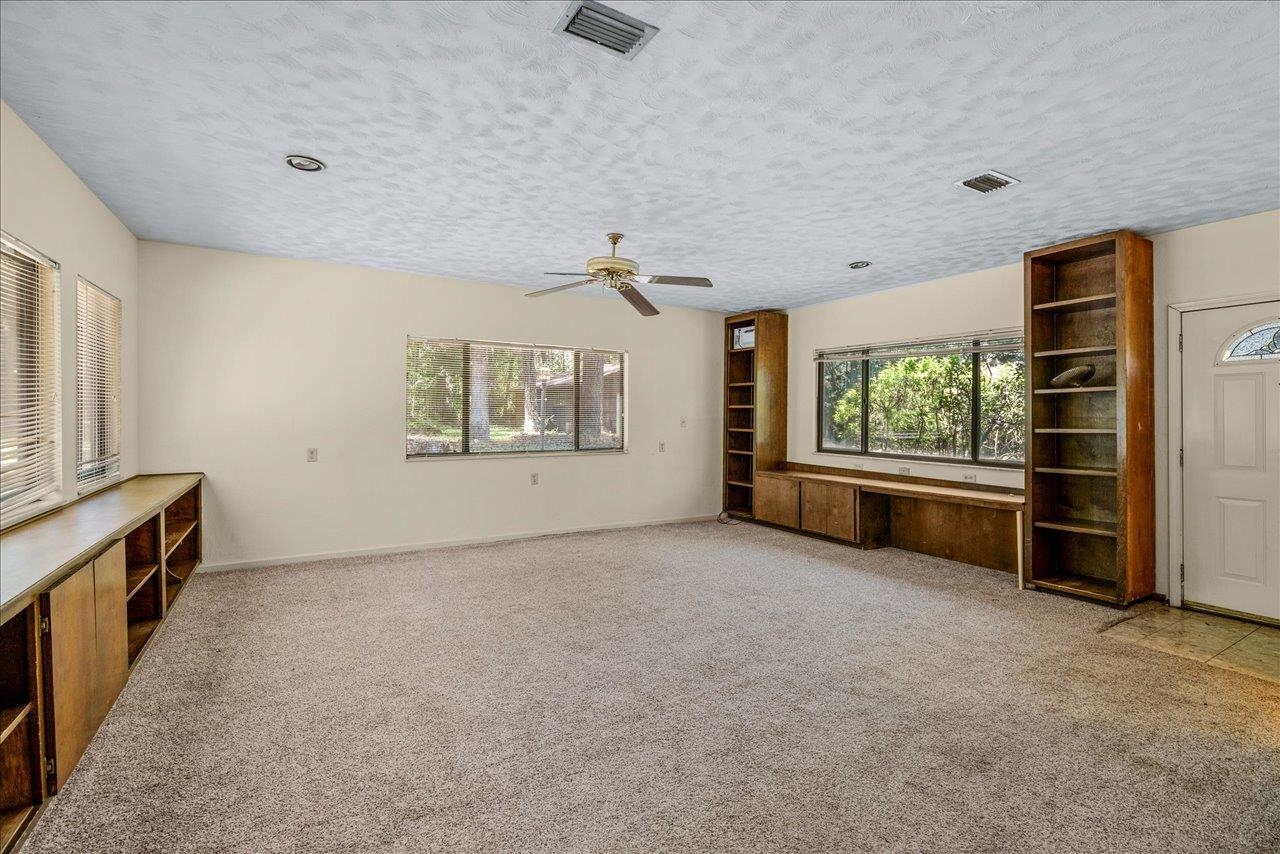 7916 Skipper Lane