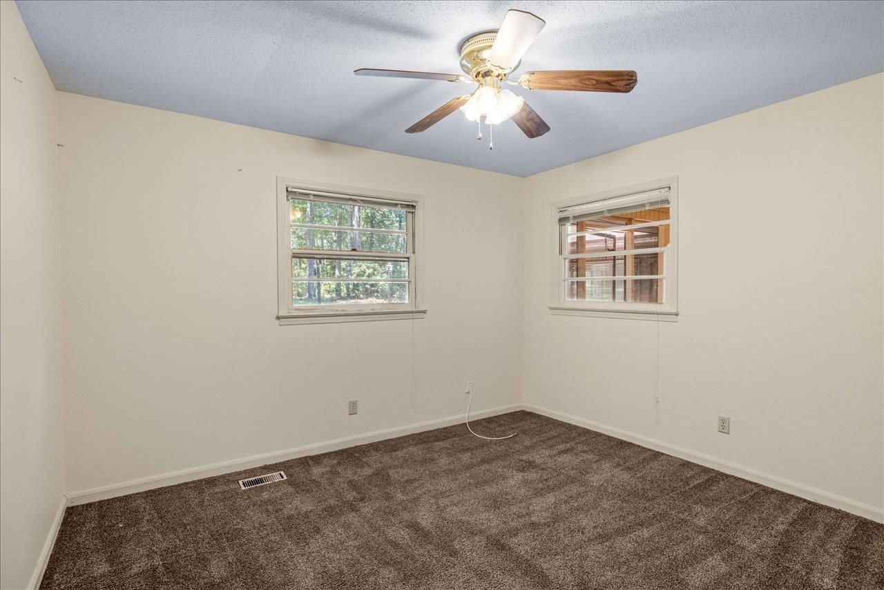 7916 Skipper Lane