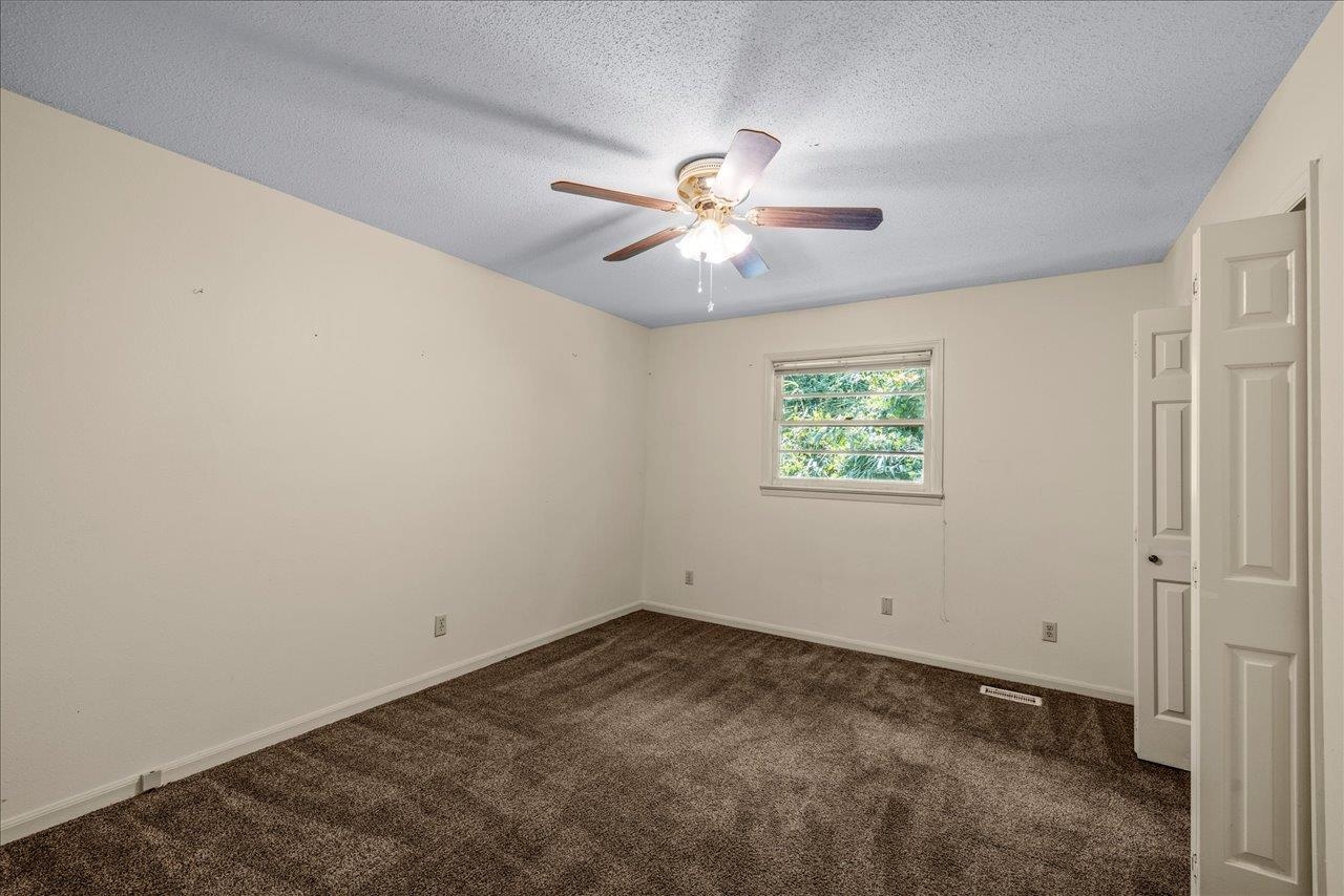 7916 Skipper Lane