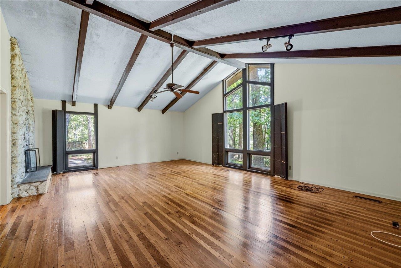 7916 Skipper Lane