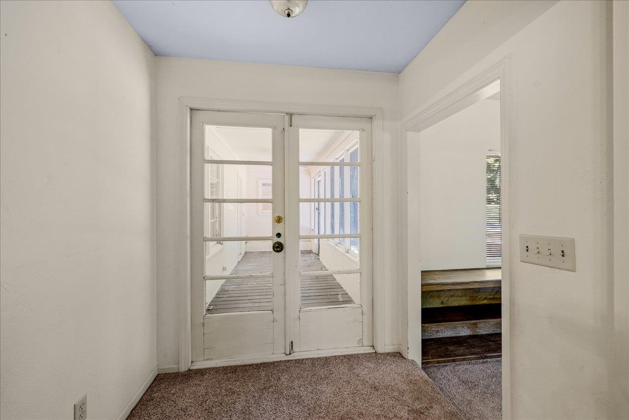 7916 Skipper Lane