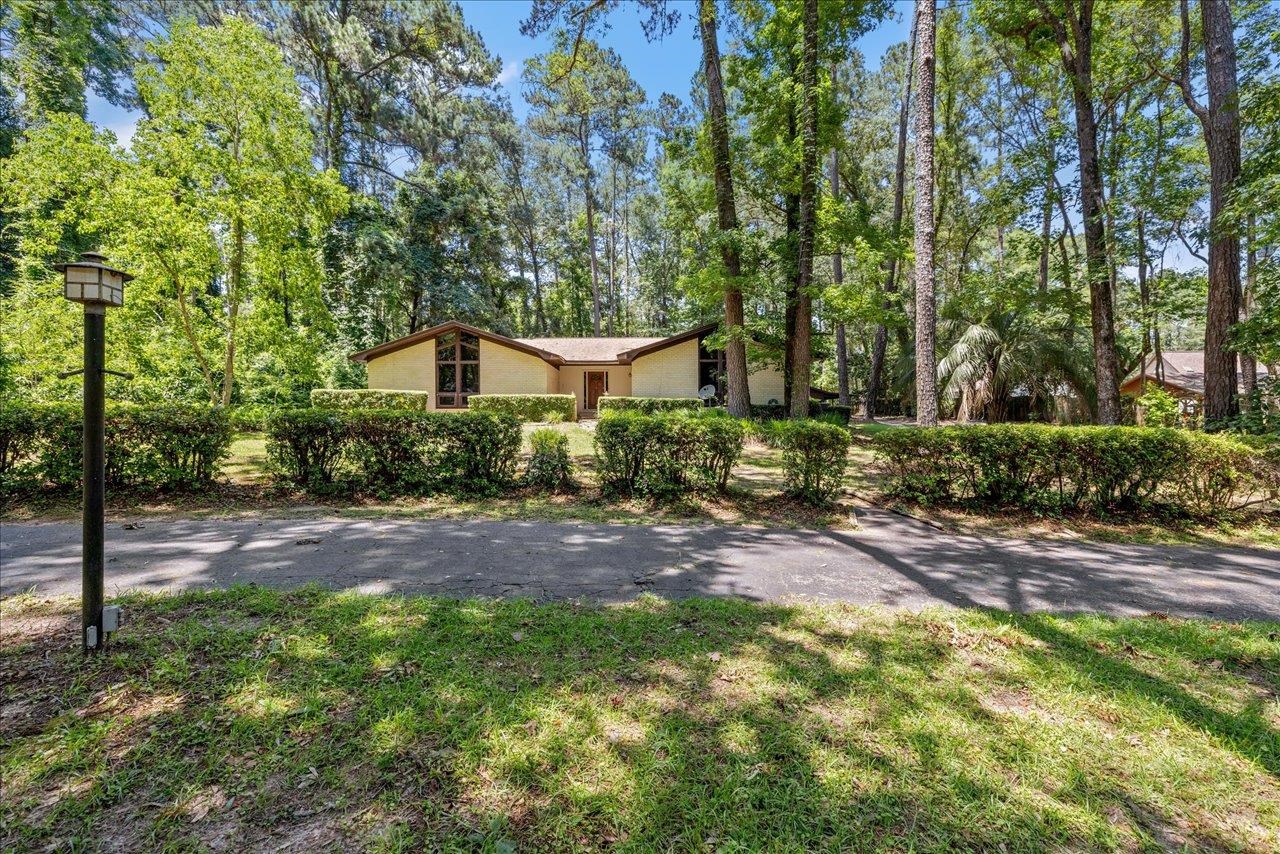 7916 Skipper Lane